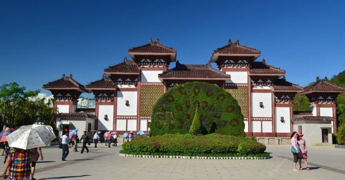 центр буддизма наньшань – самый большой в азии