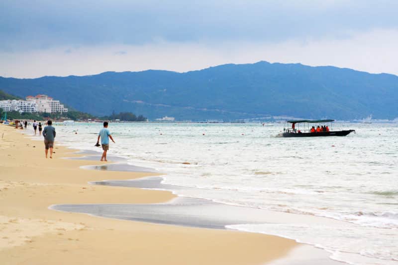 Залив Ялунвань