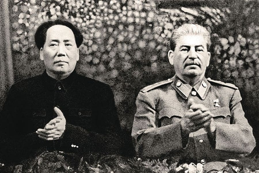 Лидер Китая Мао Дзедун и Сталин